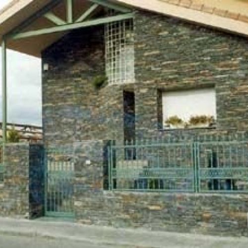 Cuarcitas y Pizarras de Bernardos, S